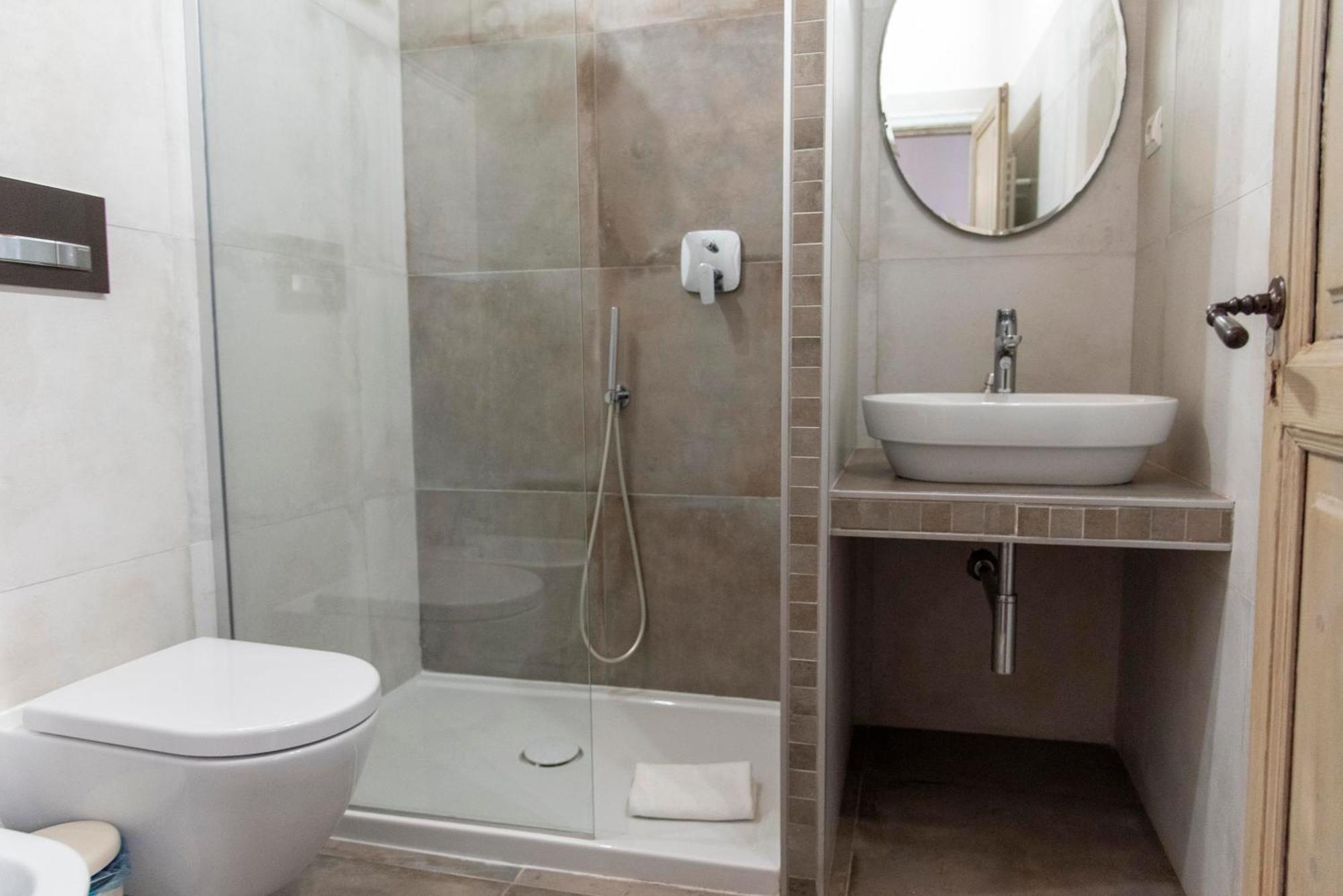 Monti Bespoke Apartment โรม ภายนอก รูปภาพ